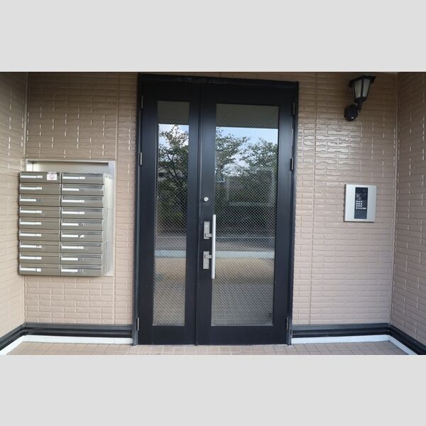 グランドパレス302号室 オートロック