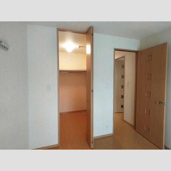 パークサイド 西船　A・BB105号室 ウォークインクローゼット