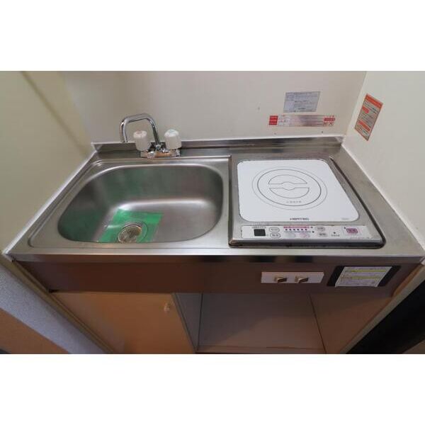 HMレジデンスB棟103号室 キッチン