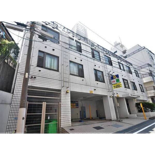 ウエストインパート18 外観