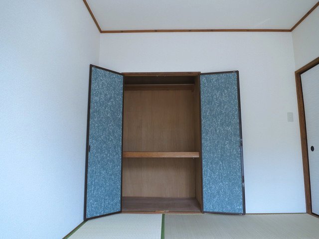 ブルーカーサ２５０－Ⅰ0306号室 和室　押入　※現況優先