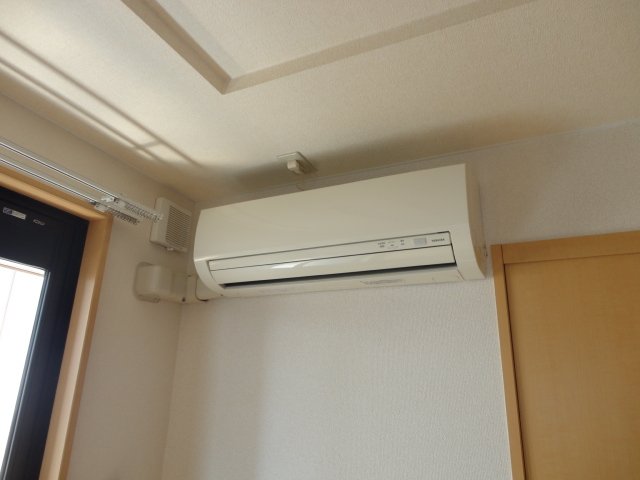 サクラスクェア エアコン