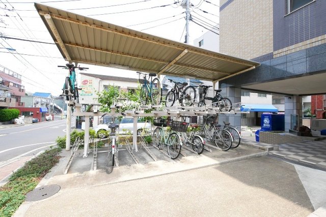 ＡＲＴＥＳＳＩＭＯ　ＬＩＮＫ　ＦＩＯＲＥ4階 外観