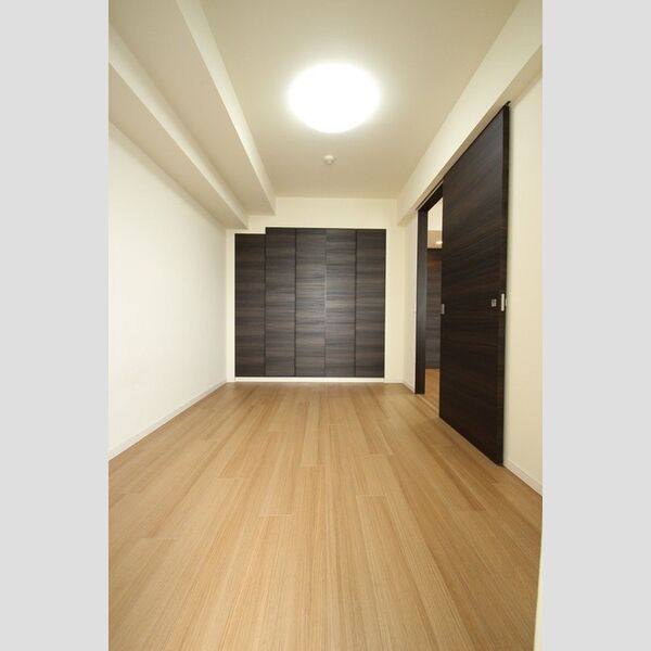 プラウド浦和別所603号室 洋室6.1帖