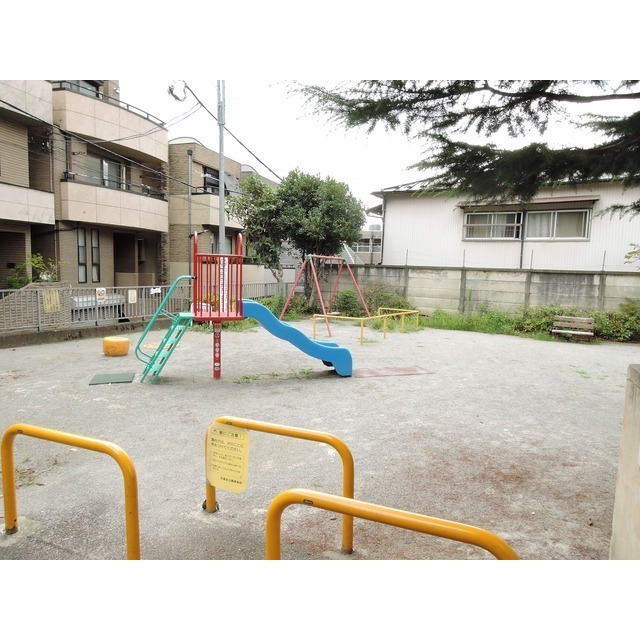 プレール恵比寿101号室 公園