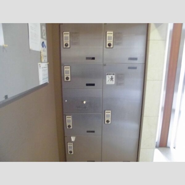 レリシェス日本橋 宅配BOX