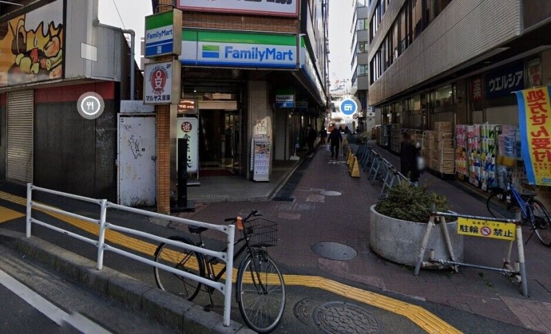 ＳＯＣＩＥＴＹ　ＳＥＡＳＯＮＳ(D-015)11階 ファミリーマート浦安駅前店