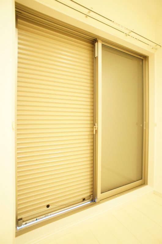 リブリ・シャトー・デ・ザール Ⅵ 防犯シャッター