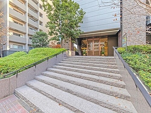 プレミストタワー白金高輪 エントランス