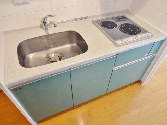 エルフレア三鷹 ２口ＩＨシステムキッチン