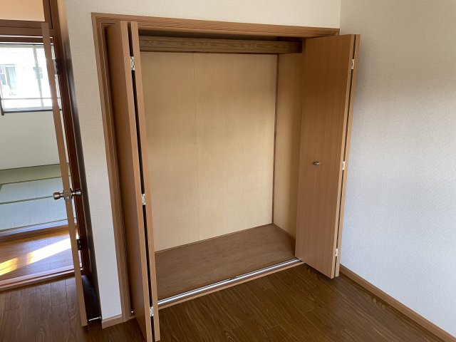 パークヒルズシャンテ　Ｂ棟 収納