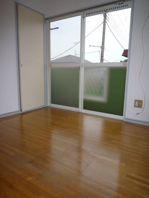 シャトー藤実 リビング