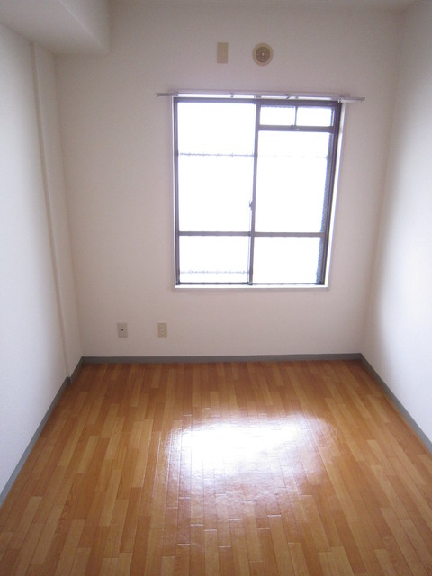 エクレール0203号室 null