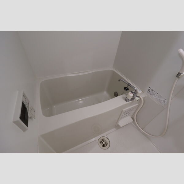 カリーノ　フィオーレ 追い焚き給湯機能付き浴室