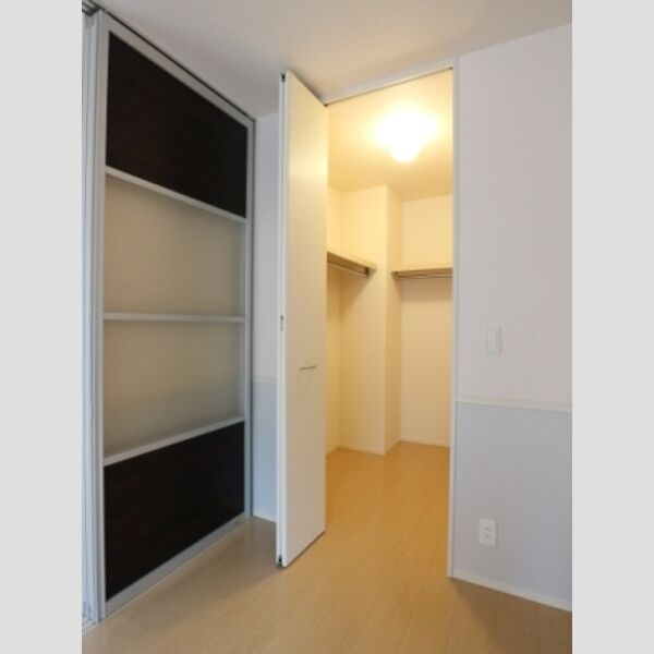 セジュールⅤ 洋室　ウォークインクローゼット