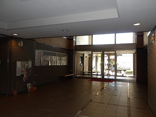 ライオンズマンション千葉グランドタワー7階 ロビー　※2025年12月の写真