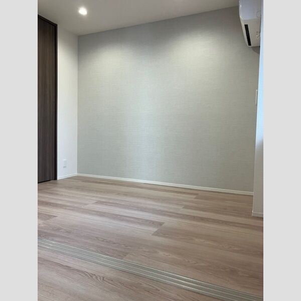 ノーブルヴィラ南浦和102号室 洋室