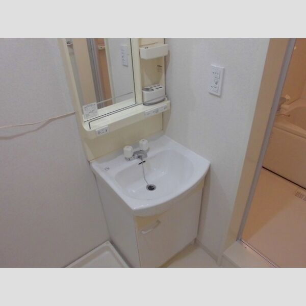 メゾン細田 洗面化粧台