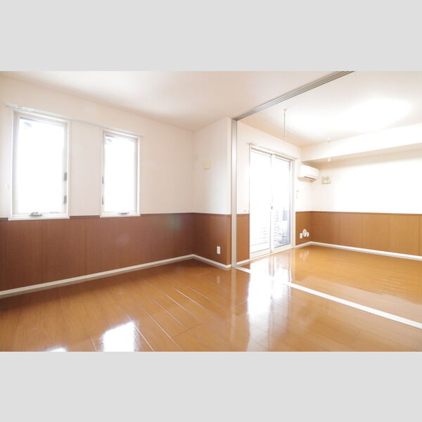 メゾンフォーレ 洋室・リビング