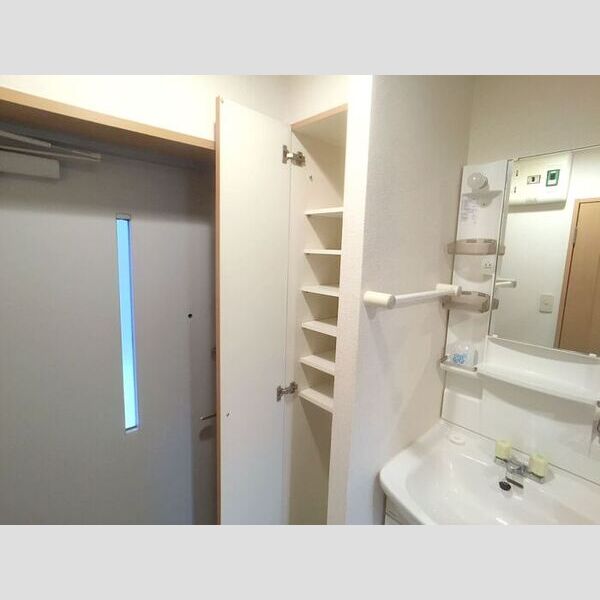 パティオ坂巻 シューズボックス