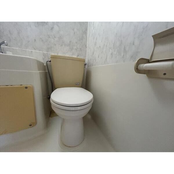 セントラルハイツ102号室 同建物別部屋の参考画像