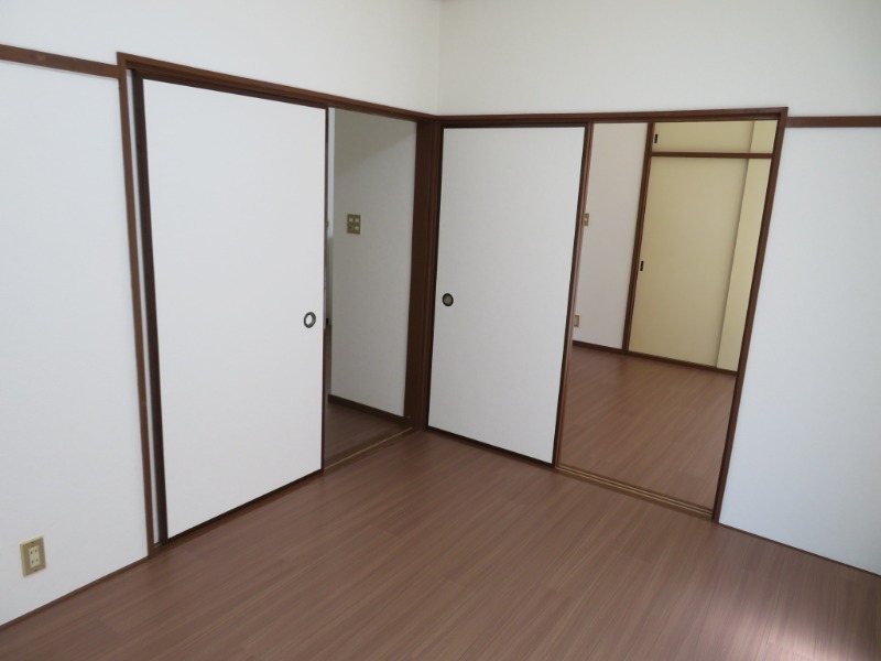 プリュニエ鎌ケ谷1階 リビング