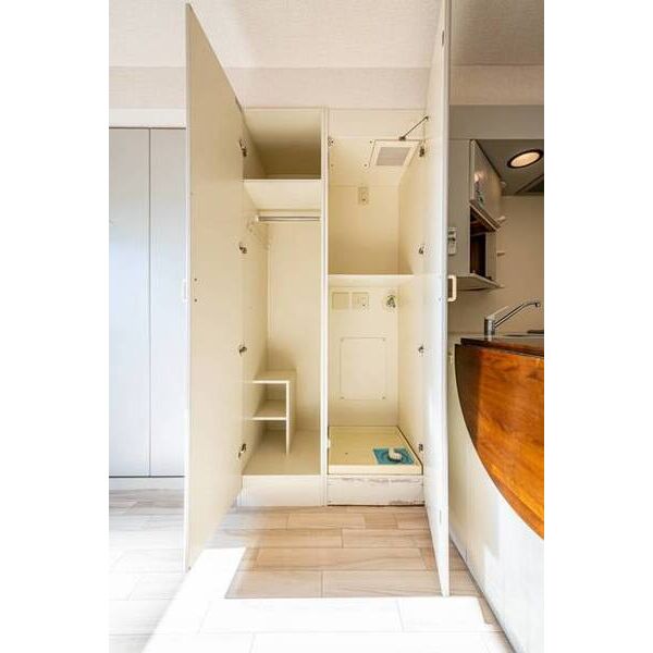 ラ・パルフェ・ド・コンセルト0502号室 収納