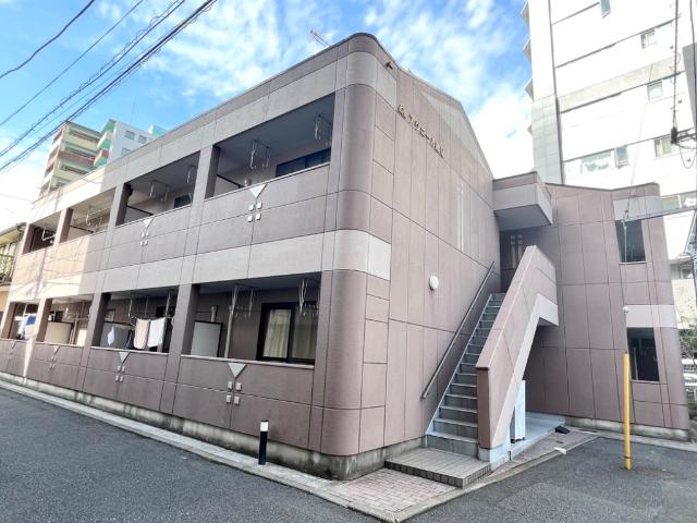 アヴニール鶴見 外観写真（昼）