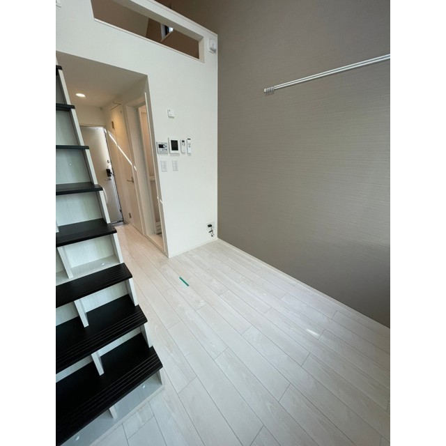 ＬＥＤミラージュ 内観