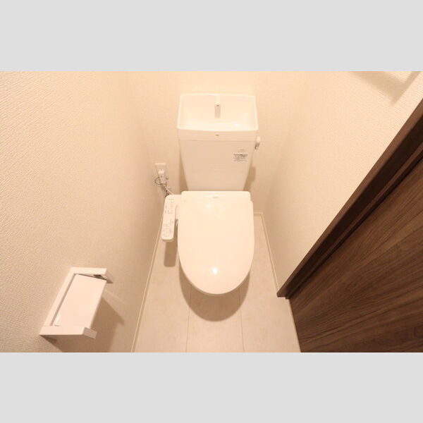 Premier 温水洗浄暖房便座