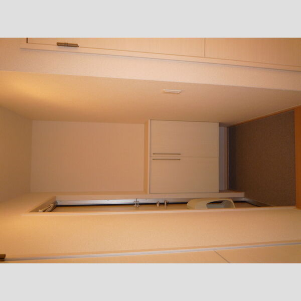 ディアコート名月201号室 玄関