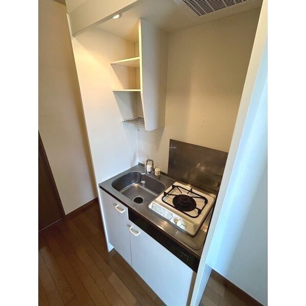 ヴァンヴェール伊勢原 キッチン