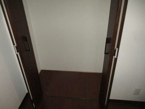 ライオンズマンション田無イーストレジデンス クロゼット（洋室約5.0畳）　※2025年9月撮影