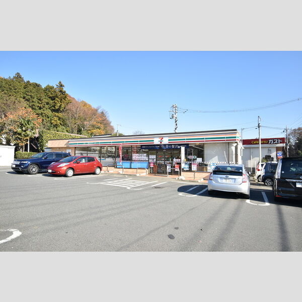 ラ・プラージュ202号室 セブンイレブン町田相原店(76m)