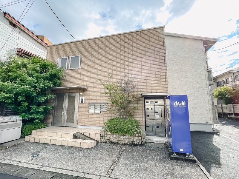 Ｌｉｂｅｒｔｅ小机1階 外観