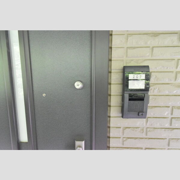 シャルマン202号室 玄関