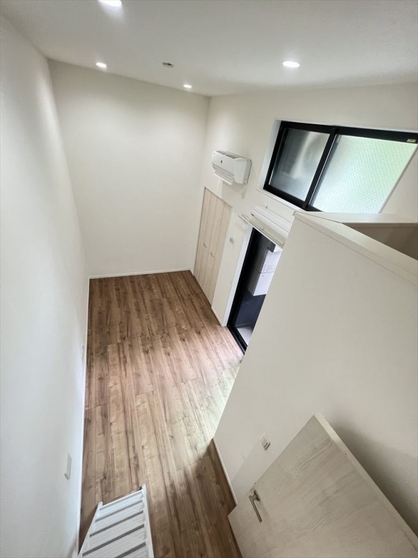 ＣＲＡＳＴＩＮＥ蕨1階 リビング