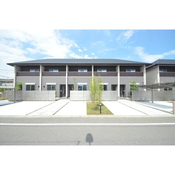 J　Wing　East/WestE EA号室 外観
