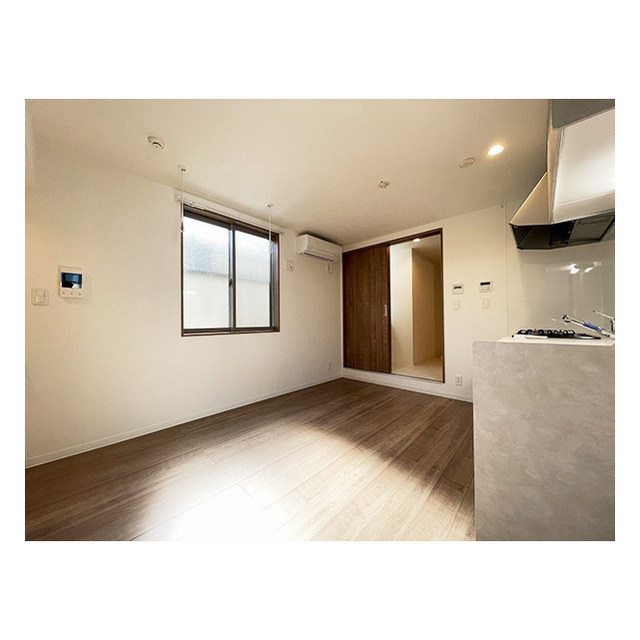 Lilac Roller　新井薬師204号室 メゾネット階段部分