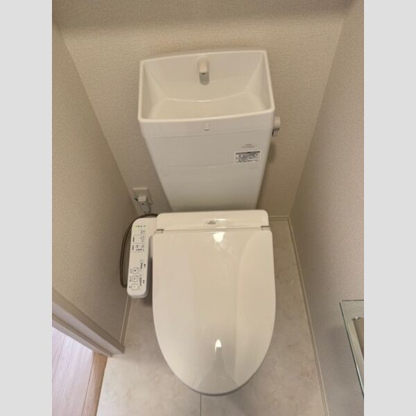 エスタシオン105号室 トイレ