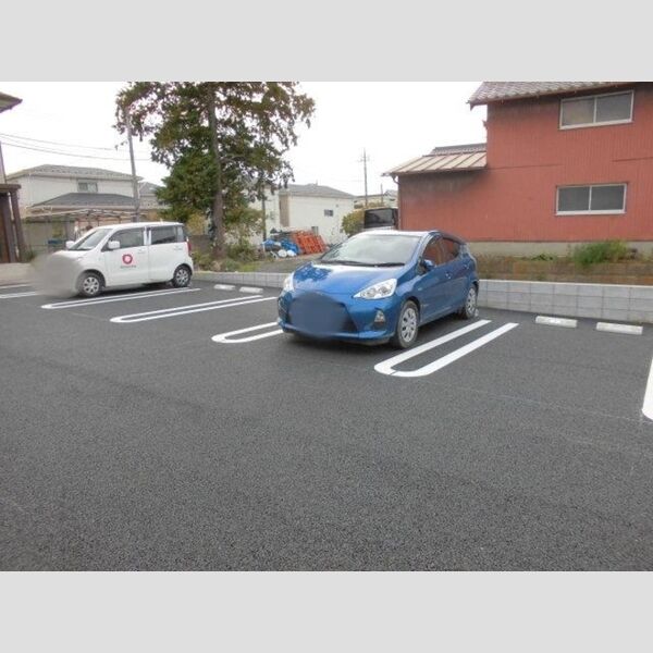 ハーモニーテラス 駐車場