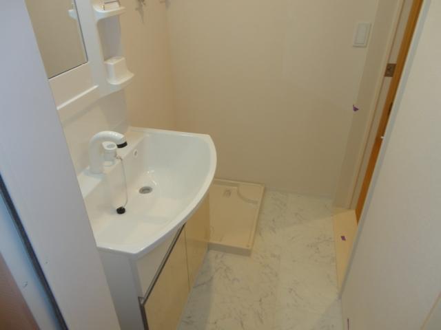 Ovest高田201号室 脱衣所