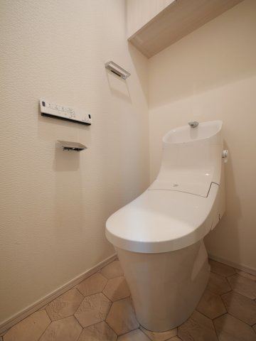 ハーモニーレジデンス西麻布6階 同建物別部屋の参考画像