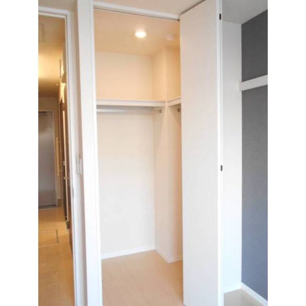 アリュール0102号室 収納