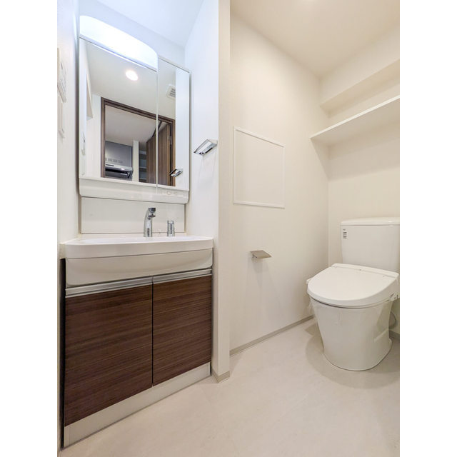 オーパスホームズ南行徳0613号室 内観