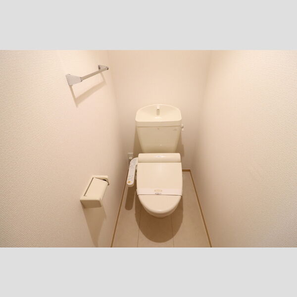 リール・ファミーユ 温水洗浄暖房便座