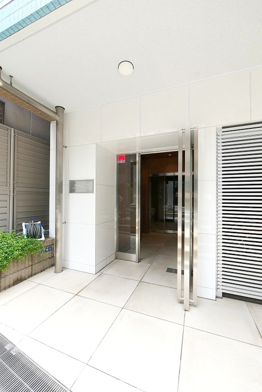 PREMIUM　CUBE　日本橋浜町 外観