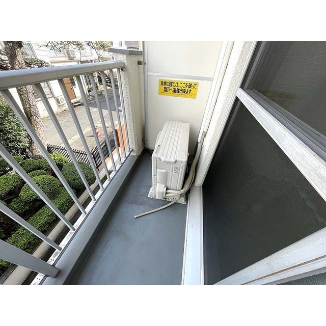 第二清水ハイツ202号室 バルコニー