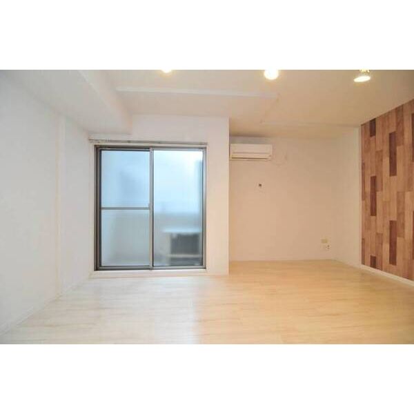 パラッツォ・アルディート リビング