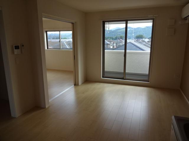 アストン・ベル リビング